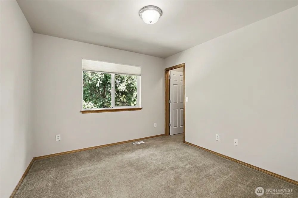4011 160th Place SE Bothell, WA 98012