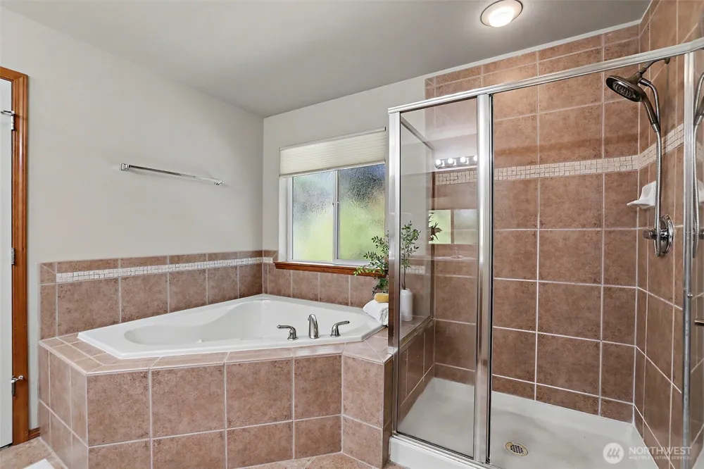 4011 160th Place SE Bothell, WA 98012