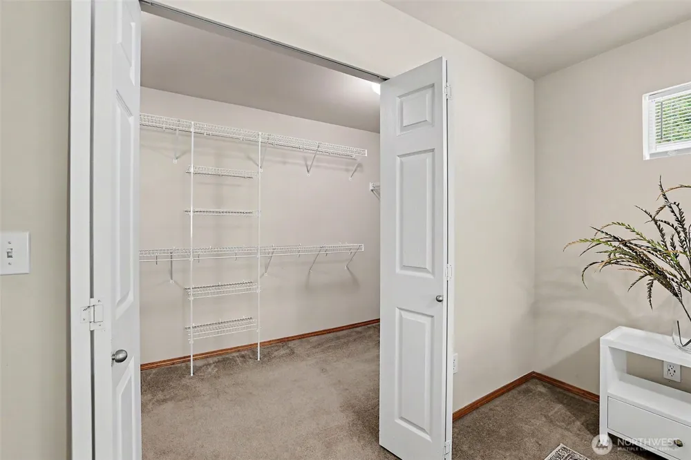 4011 160th Place SE Bothell, WA 98012