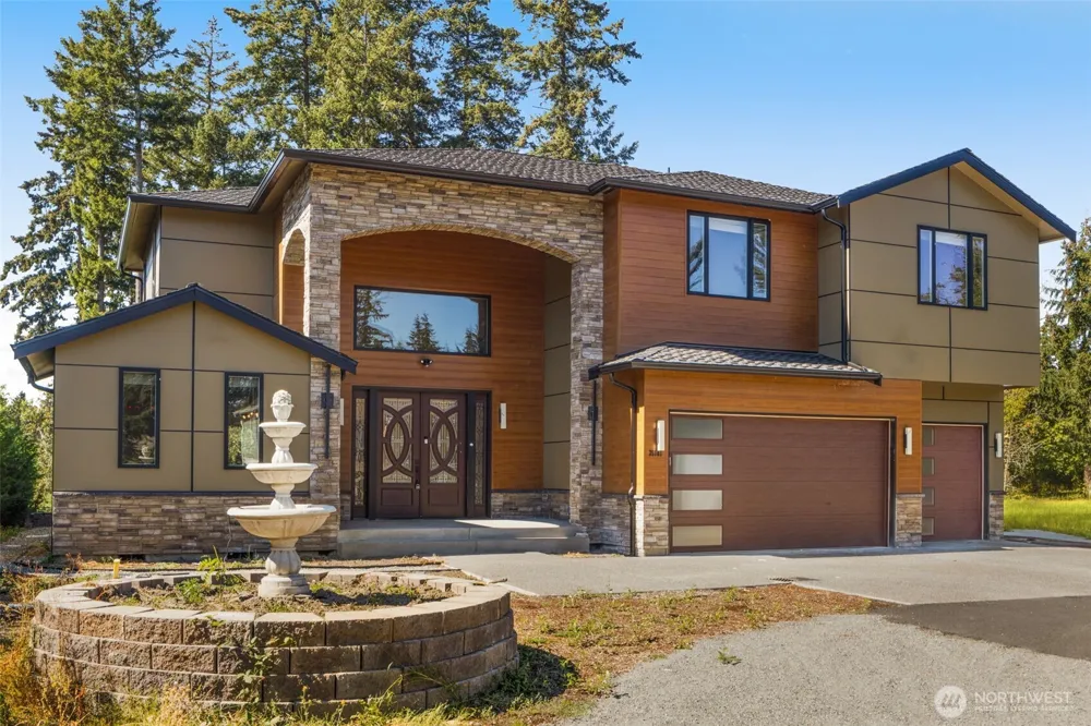 35101 27th Avenue S Federal Way, WA 98003