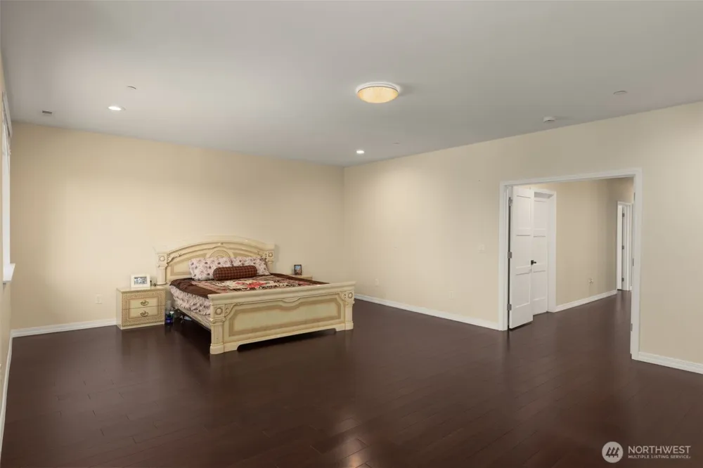 35101 27th Avenue S Federal Way, WA 98003