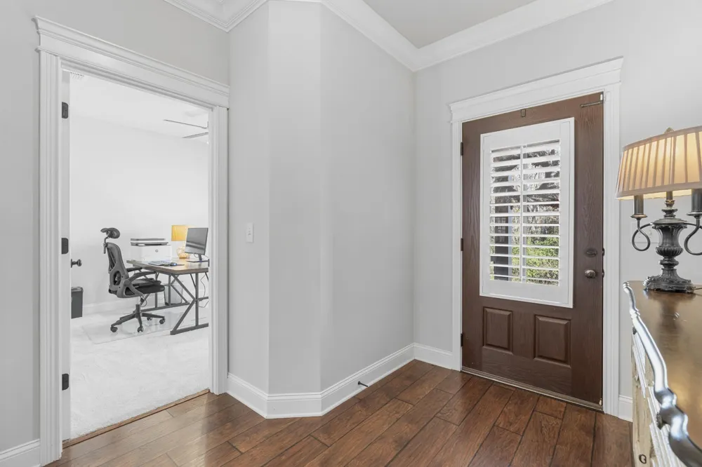 214 Whitman Aly Clarksville, TN 37043