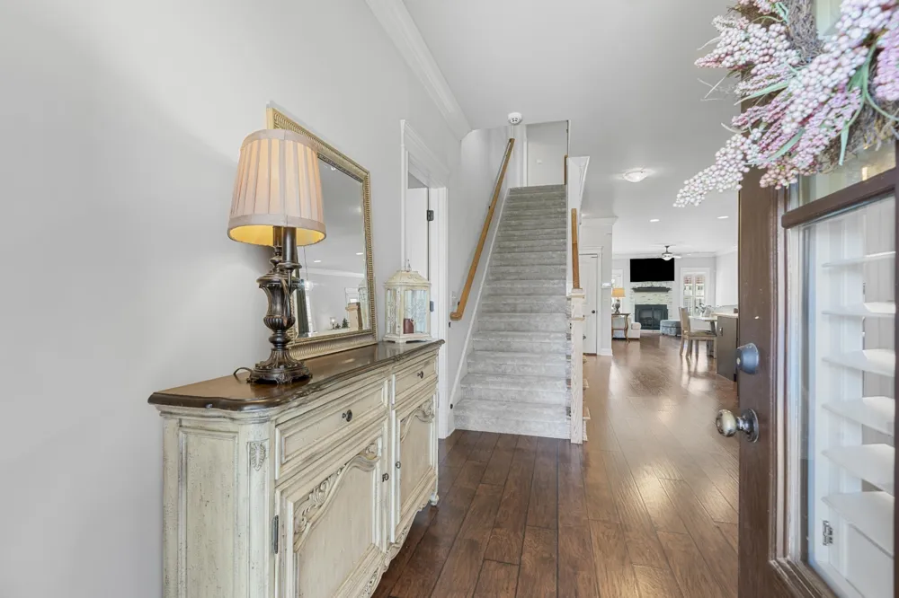 214 Whitman Aly Clarksville, TN 37043
