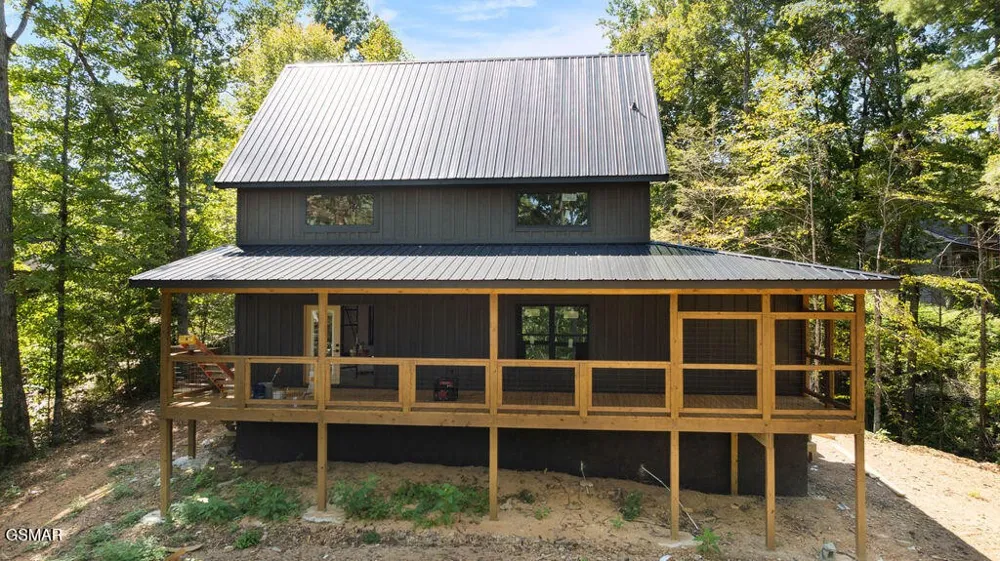 2759 Owls Cove Way Sevierville, TN 37862