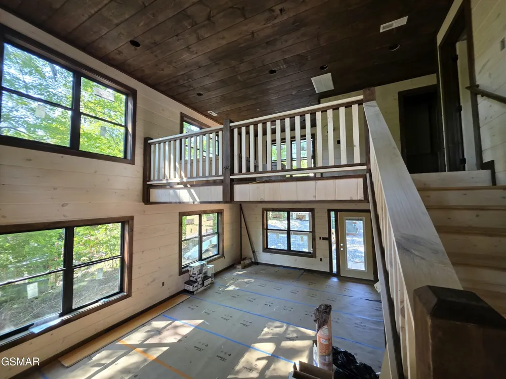 2759 Owls Cove Way Sevierville, TN 37862