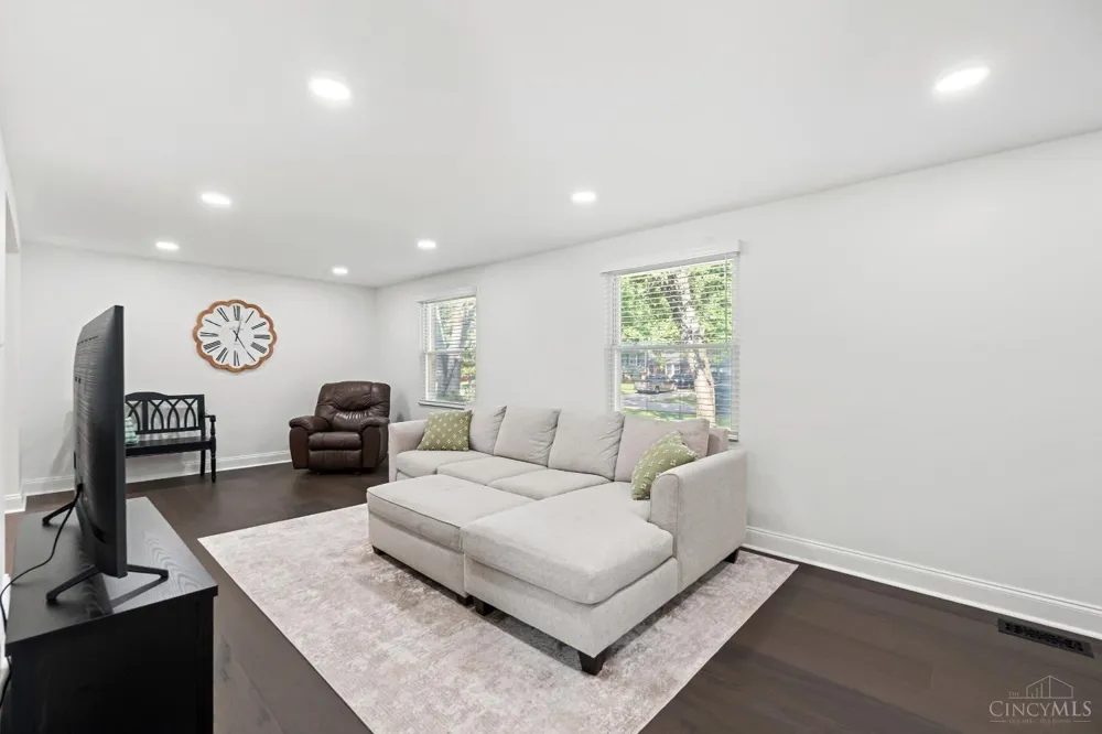 5757 Lynne Clara Drive Miami, OH 45150