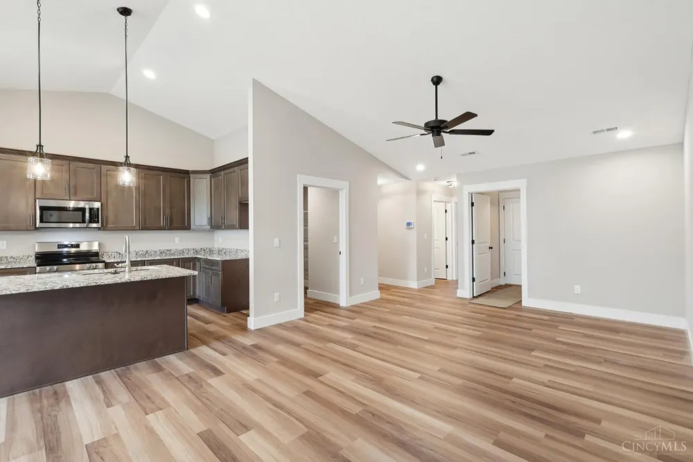 5019 Waterford Lane Middletown, OH 45042