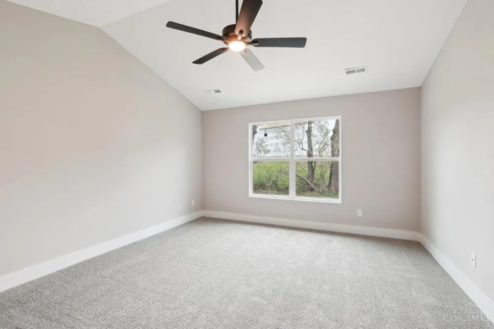 5019 Waterford Lane Middletown, OH 45042
