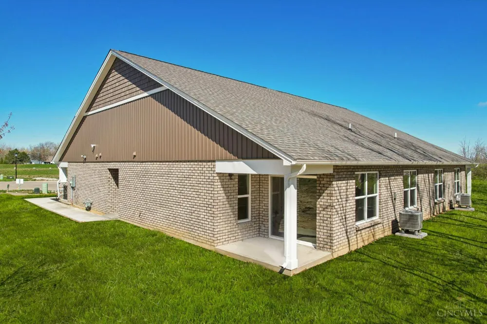 5019 Waterford Lane Middletown, OH 45042