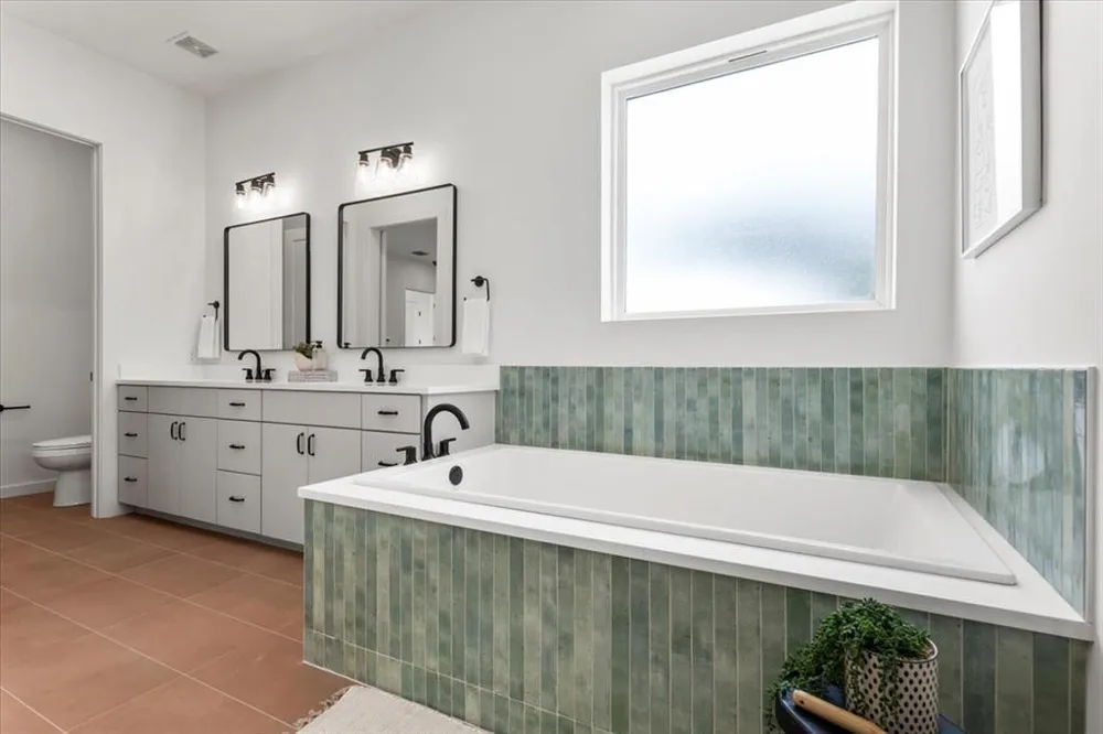 3204 Overcup Oak Drive #A Austin, TX 78704