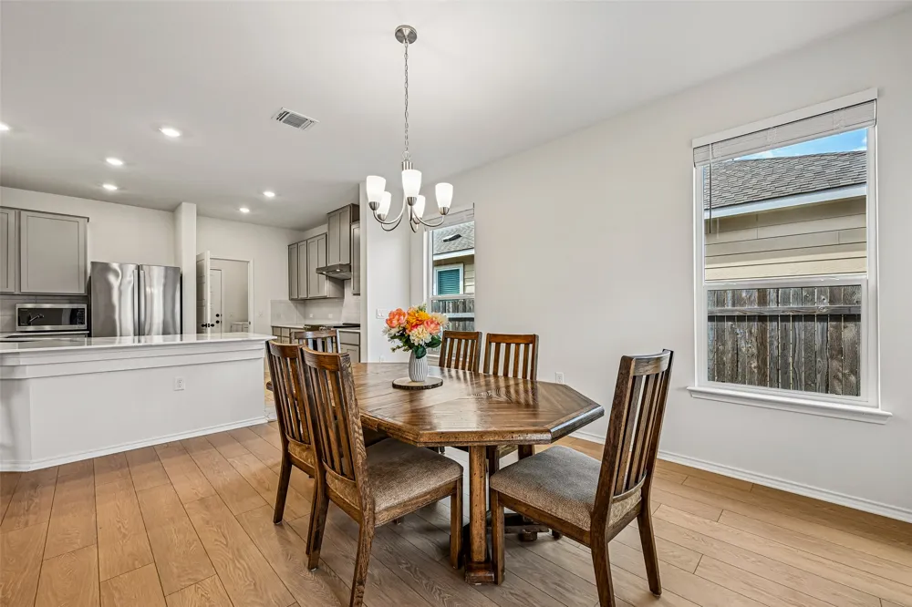 12612 Oxford Vineyard Lane Manor, TX 78653