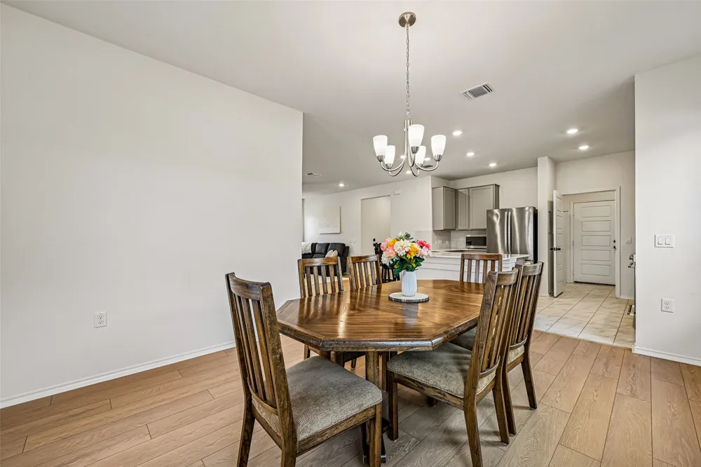 12612 Oxford Vineyard Lane Manor, TX 78653