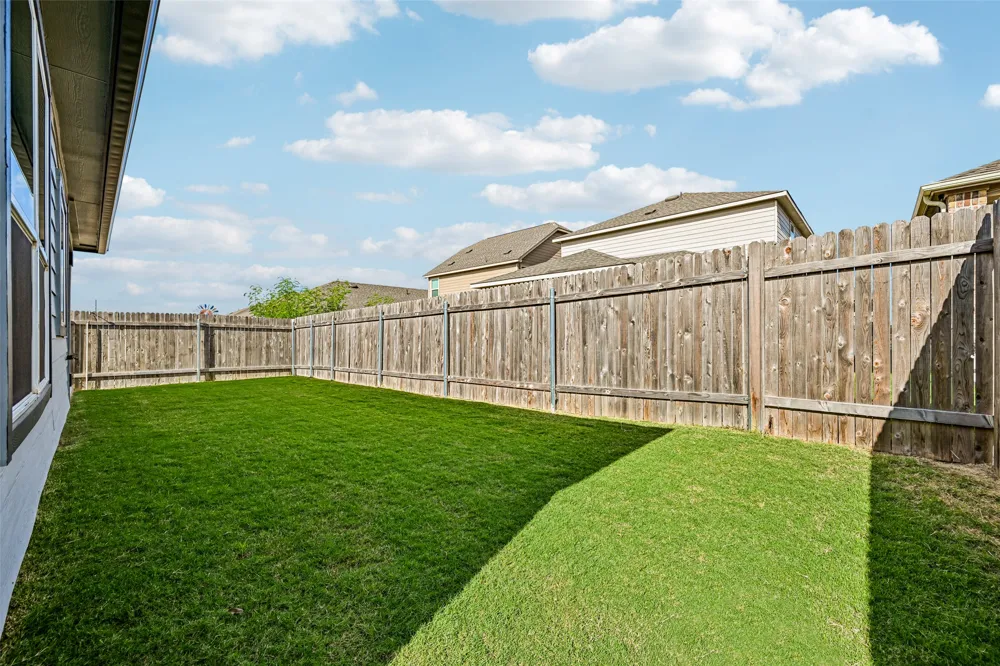 12612 Oxford Vineyard Lane Manor, TX 78653