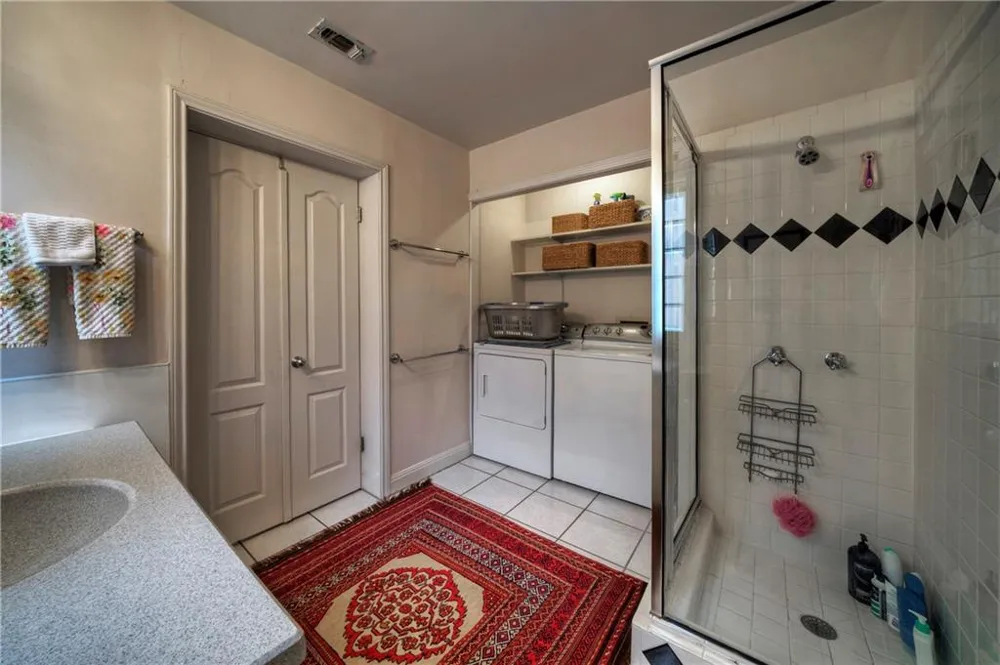 4415 Rosedale Avenue Austin, TX 78756
