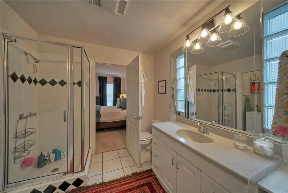 4415 Rosedale Avenue Austin, TX 78756