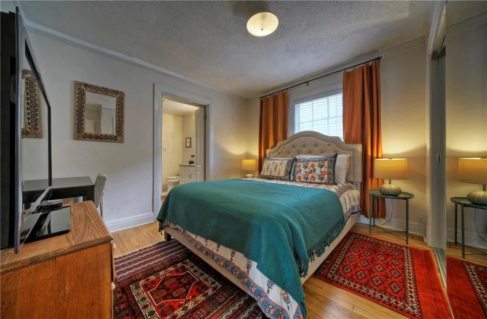 4415 Rosedale Avenue Austin, TX 78756