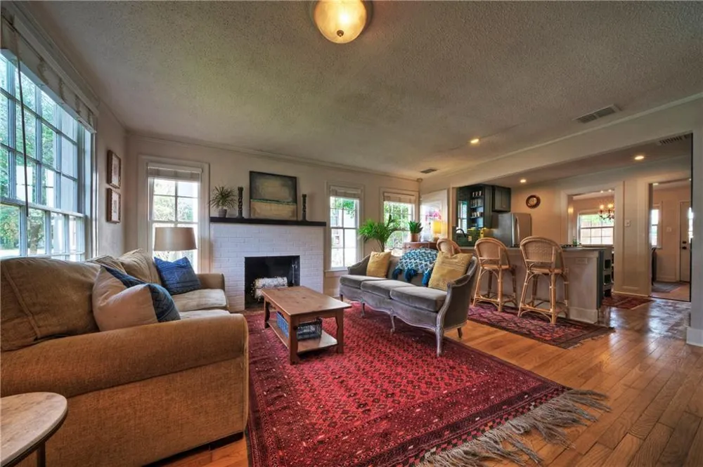 4415 Rosedale Avenue Austin, TX 78756