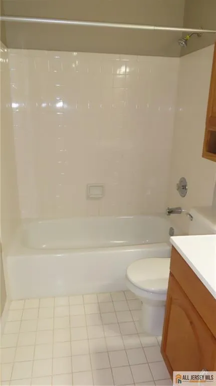 3443 Bloomingdale Drive Hillsborough, NJ 08844