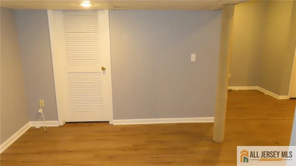 3443 Bloomingdale Drive Hillsborough, NJ 08844