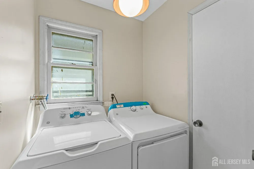 13-15 Dino Drive Keasbey, NJ 08832