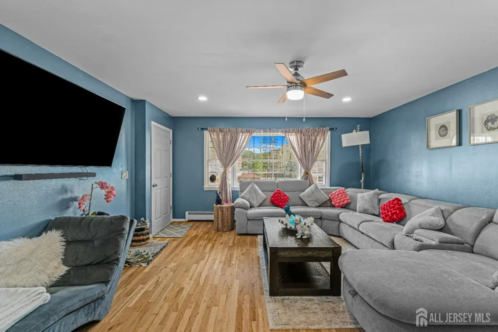13-15 Dino Drive Keasbey, NJ 08832