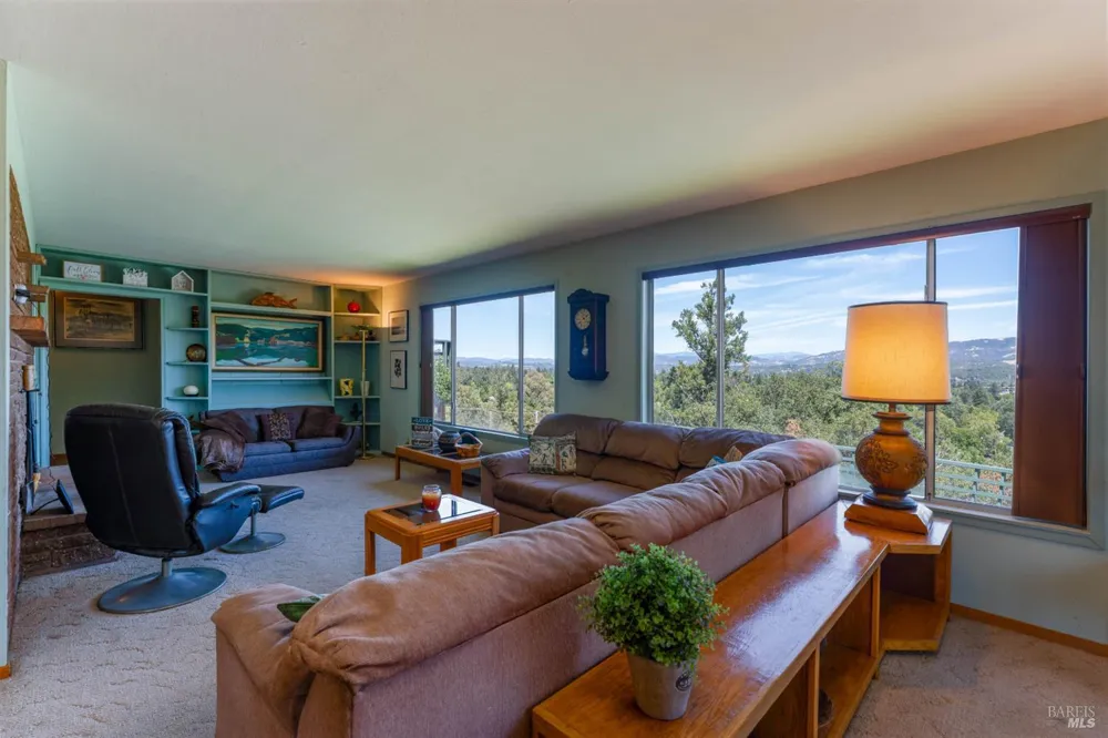 275 Mendocino Place Ukiah, CA 95482