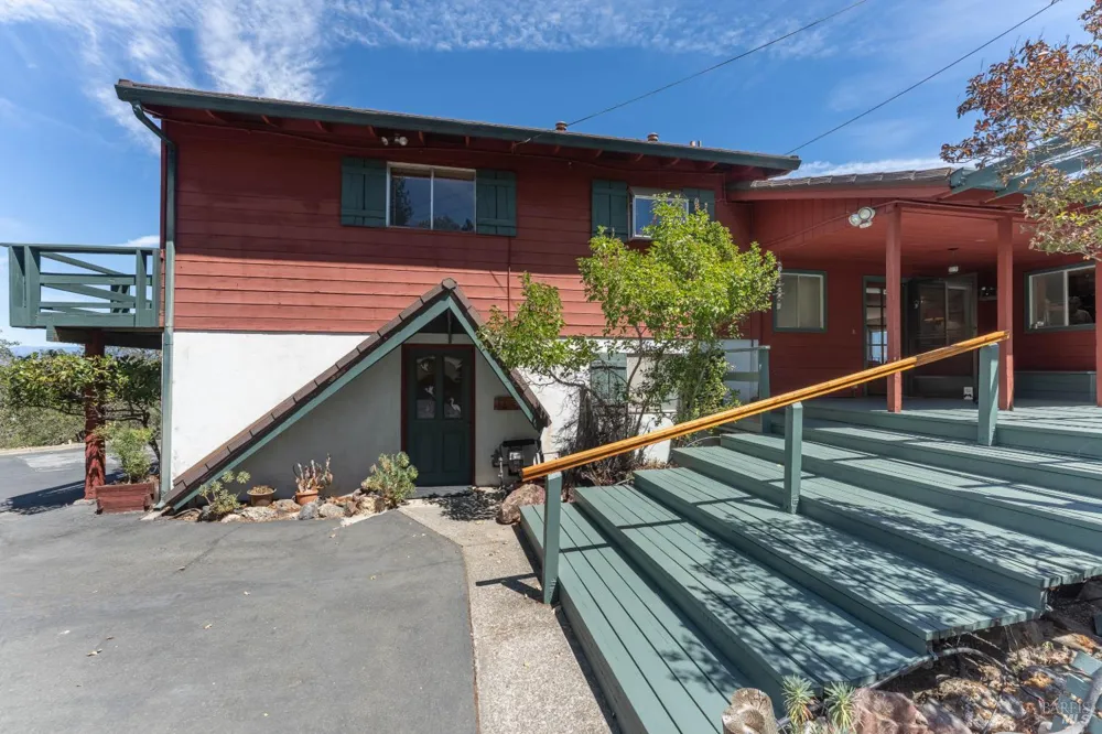 275 Mendocino Place Ukiah, CA 95482