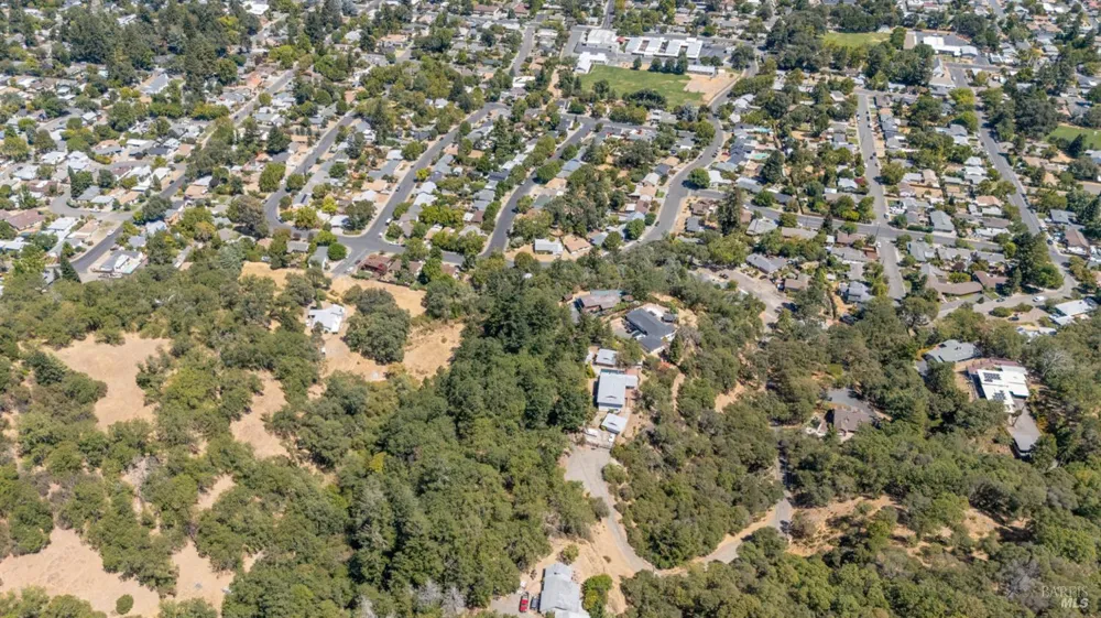 275 Mendocino Place Ukiah, CA 95482
