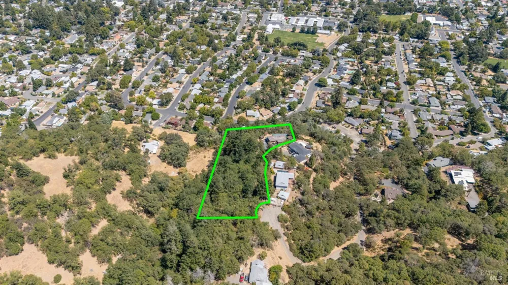 275 Mendocino Place Ukiah, CA 95482