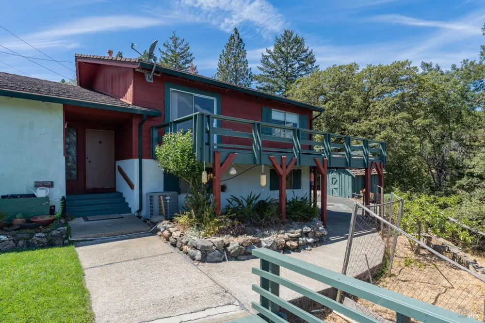 275 Mendocino Place Ukiah, CA 95482