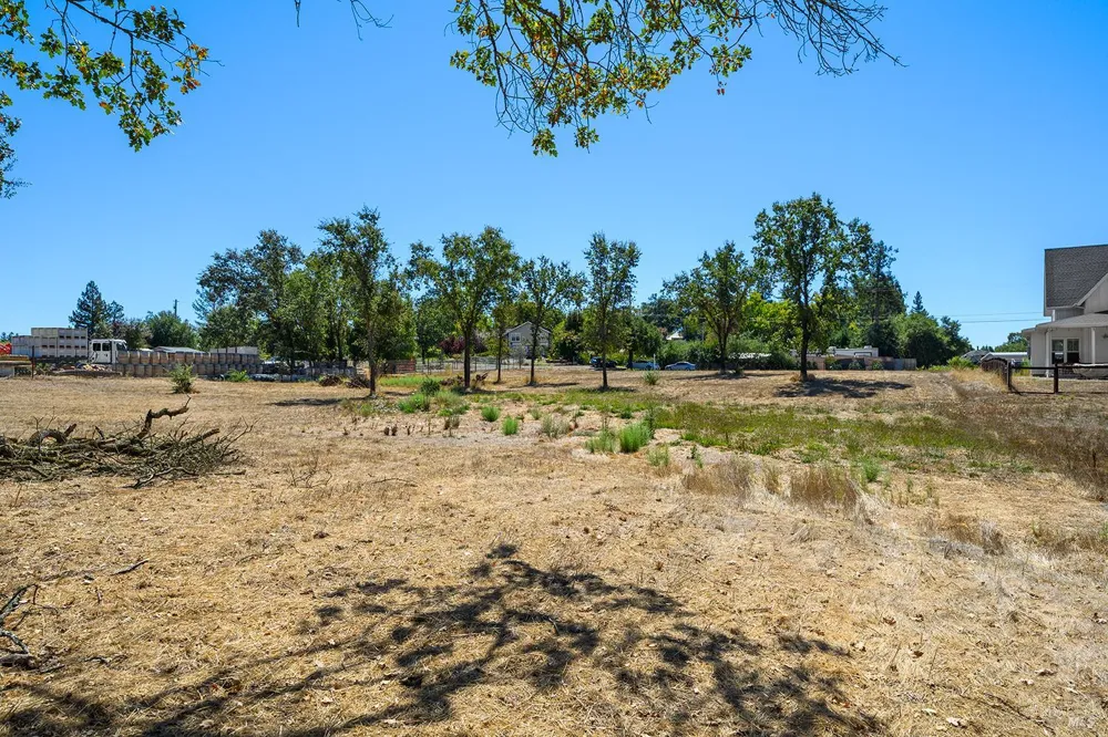 659 Red Tail Road Healdsburg, CA 95448