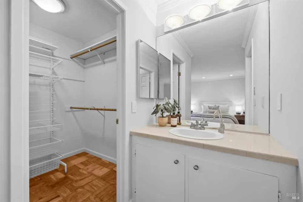 107 Baruna Court Novato, CA 94945