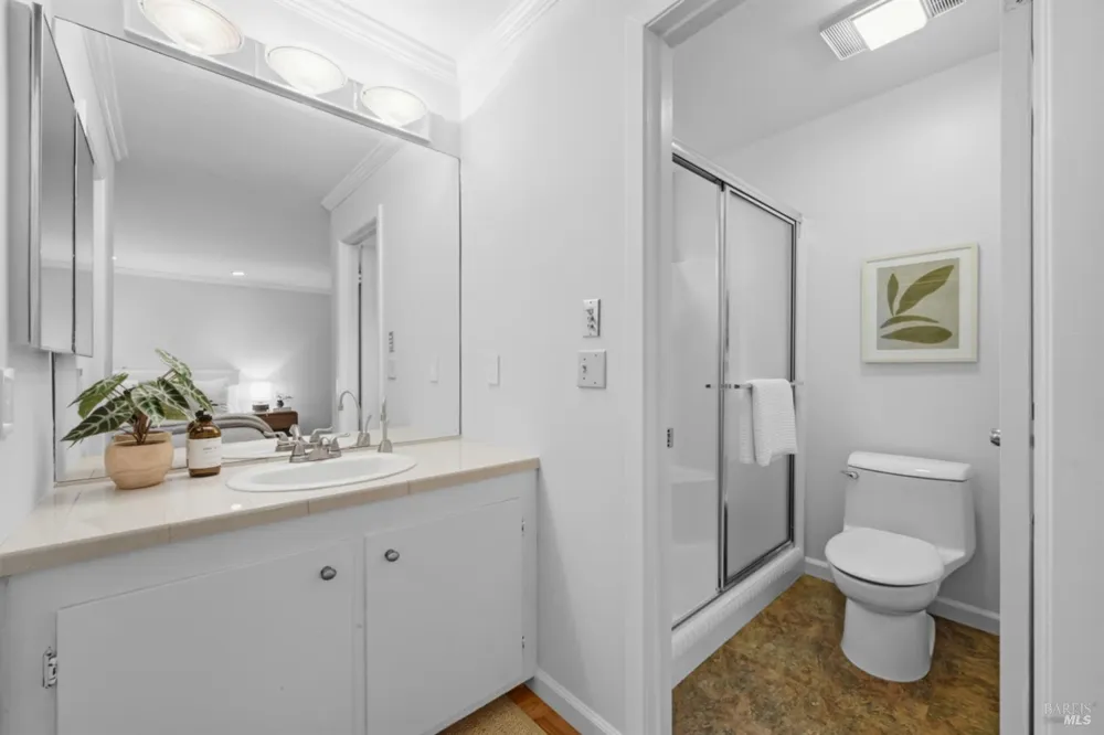 107 Baruna Court Novato, CA 94945