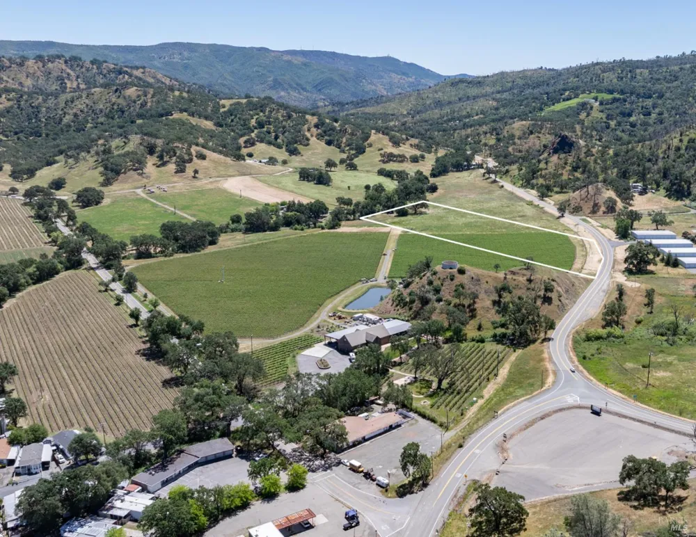 6015 Steele Canyon Road Napa, CA 94558
