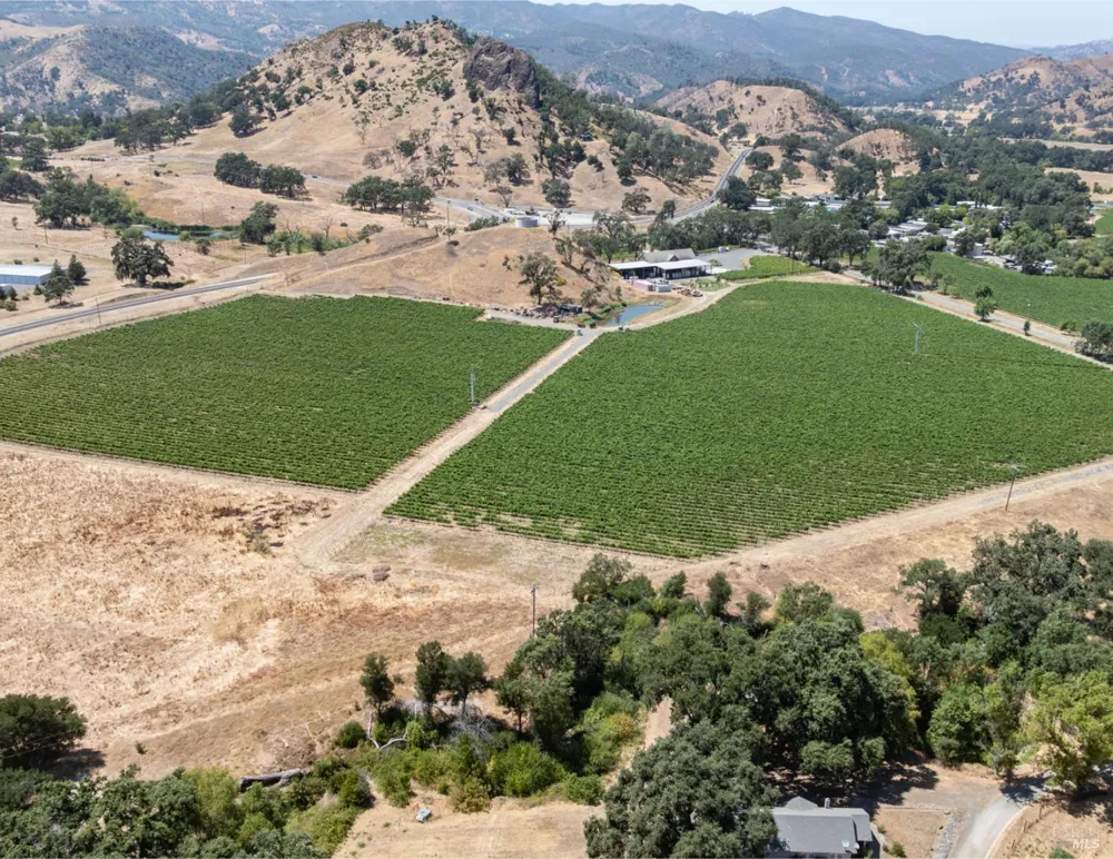 6015 Steele Canyon Road Napa, CA 94558