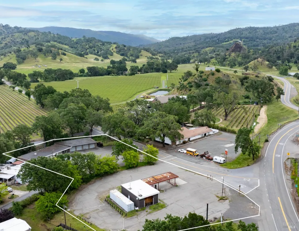 6015 Steele Canyon Road Napa, CA 94558