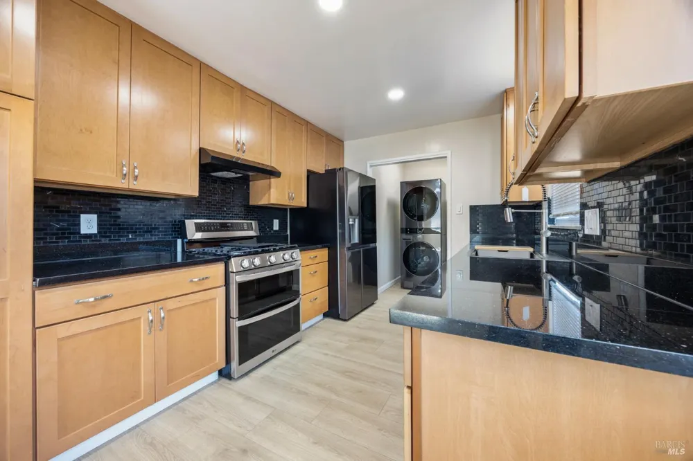 340 Lamont Court Vallejo, CA 94591