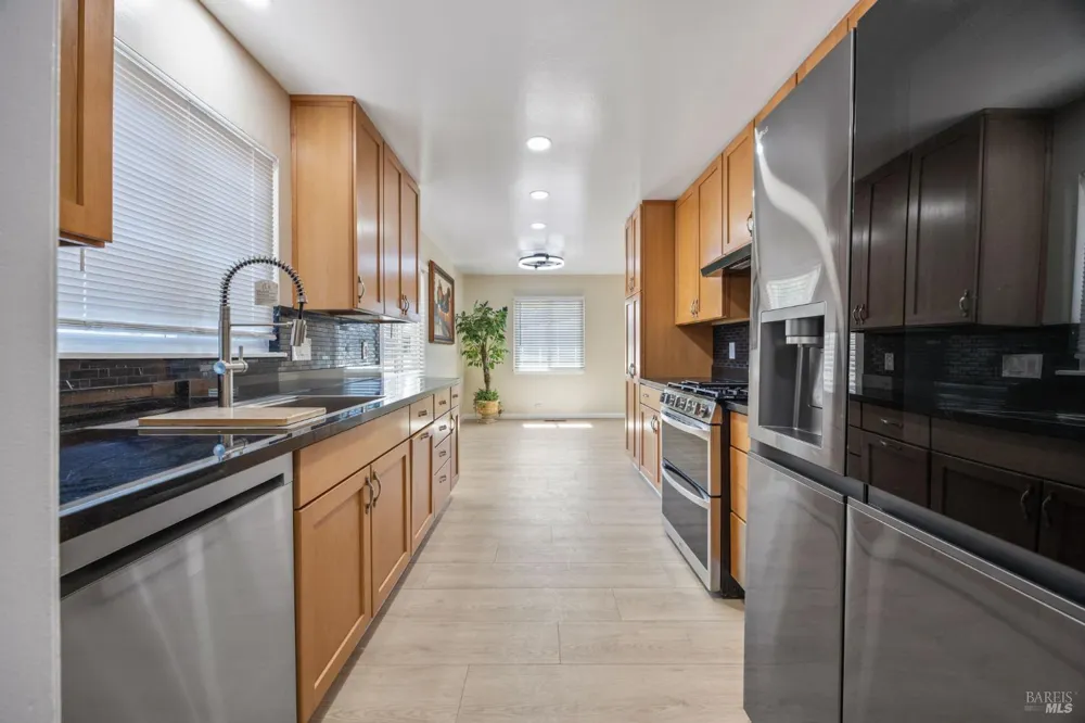 340 Lamont Court Vallejo, CA 94591