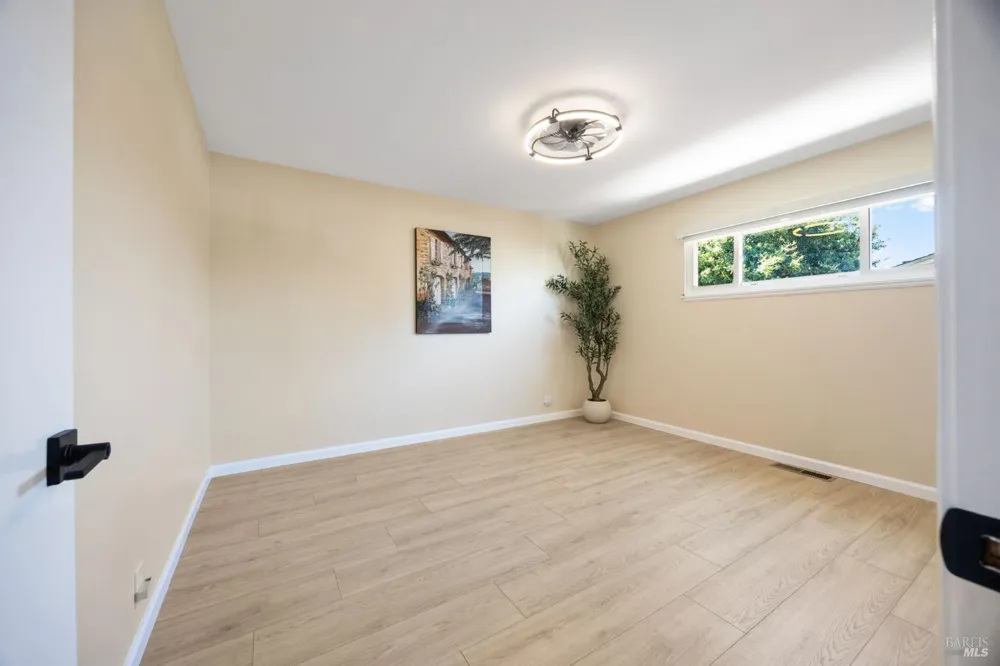 340 Lamont Court Vallejo, CA 94591