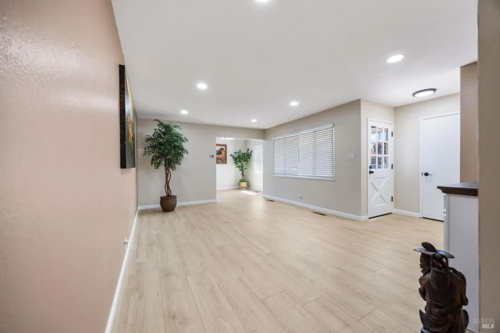 340 Lamont Court Vallejo, CA 94591