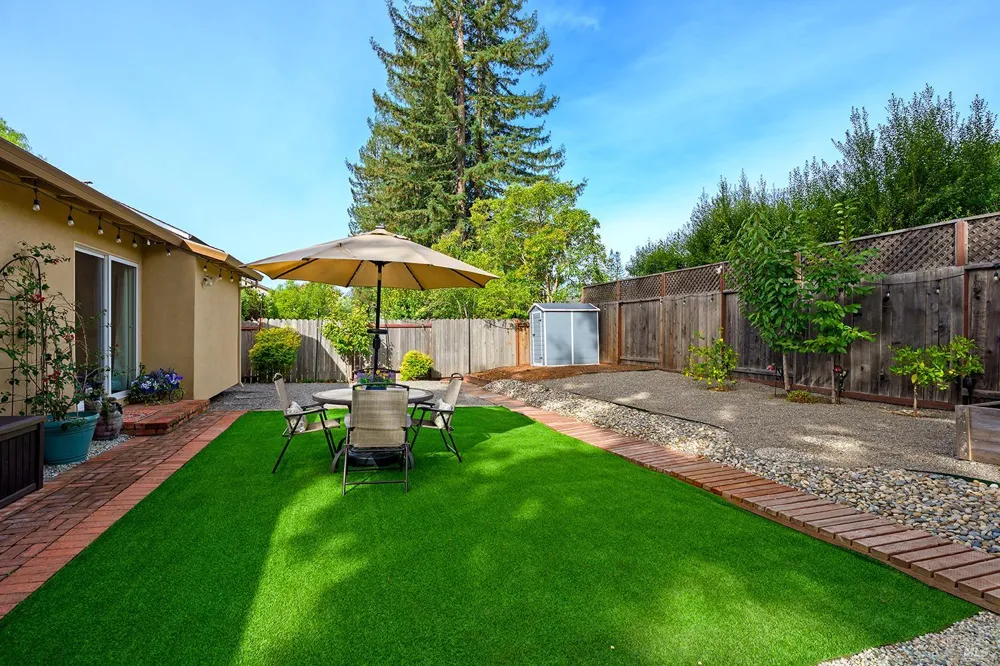 5305 San Luis Avenue Santa Rosa, CA 95409