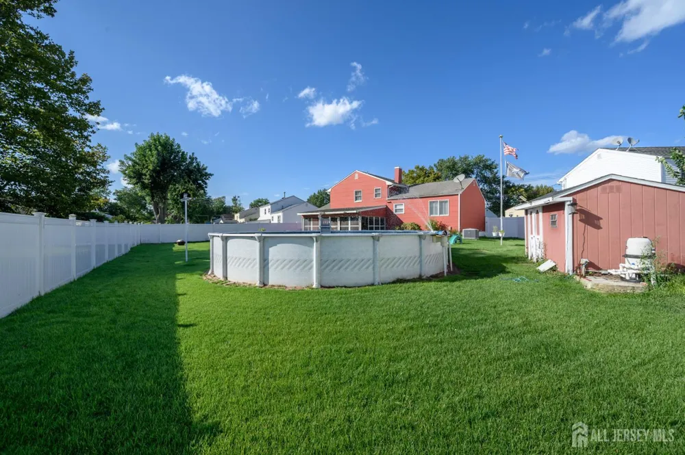 71 Aberdeen Avenue Iselin, NJ 08830