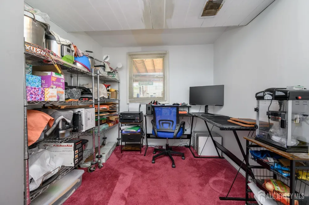 71 Aberdeen Avenue Iselin, NJ 08830