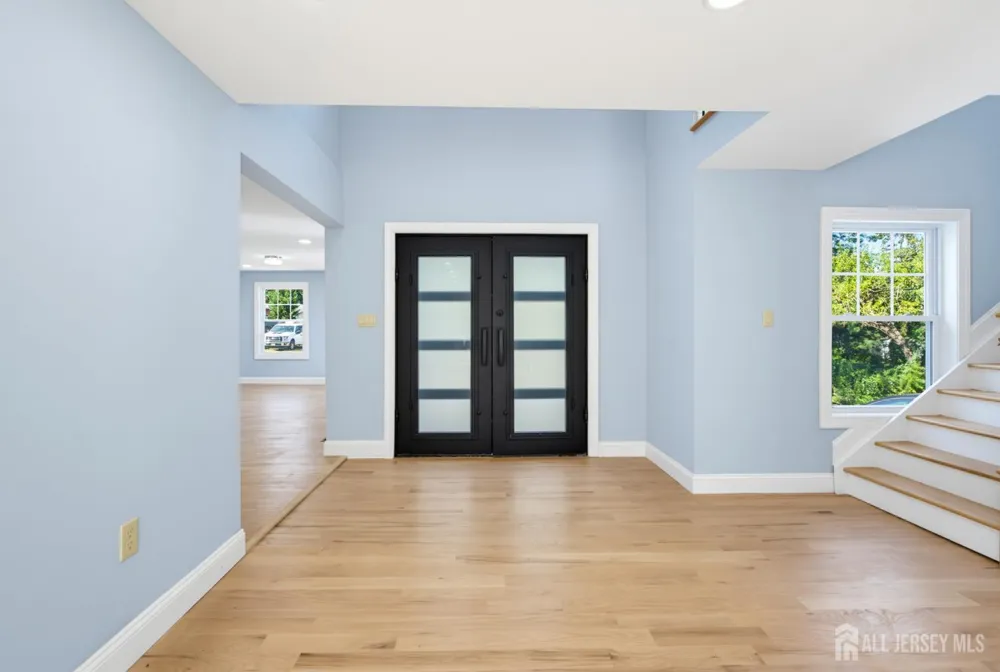 10 Snyder Avenue Sayreville, NJ 08872
