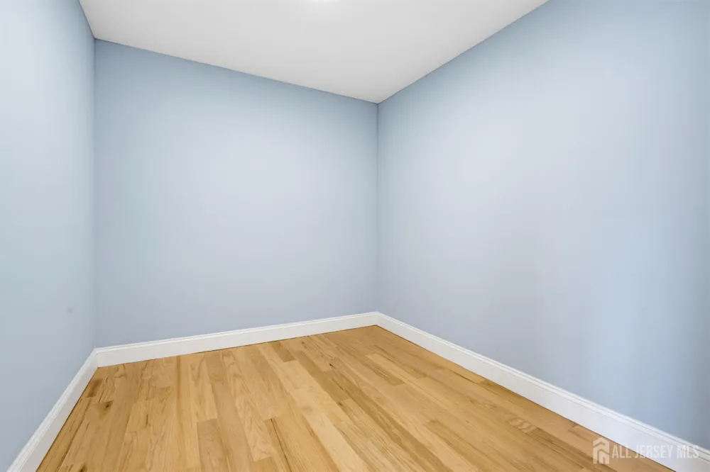 10 Snyder Avenue Sayreville, NJ 08872
