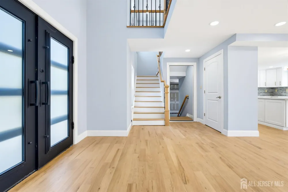 10 Snyder Avenue Sayreville, NJ 08872