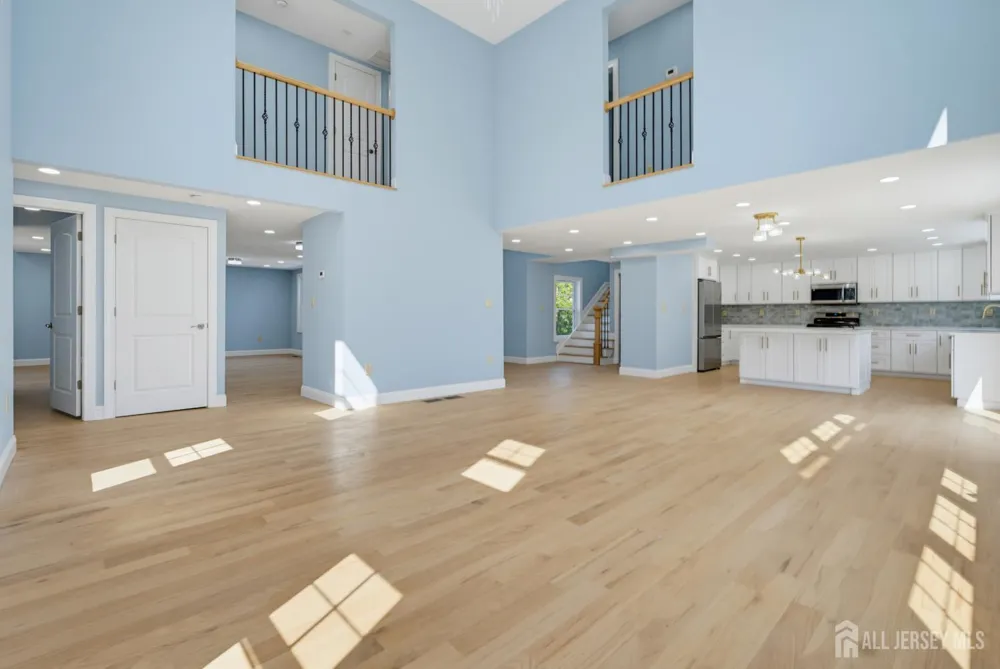 10 Snyder Avenue Sayreville, NJ 08872