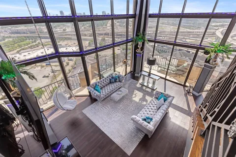 3350 Mccue Road #2404