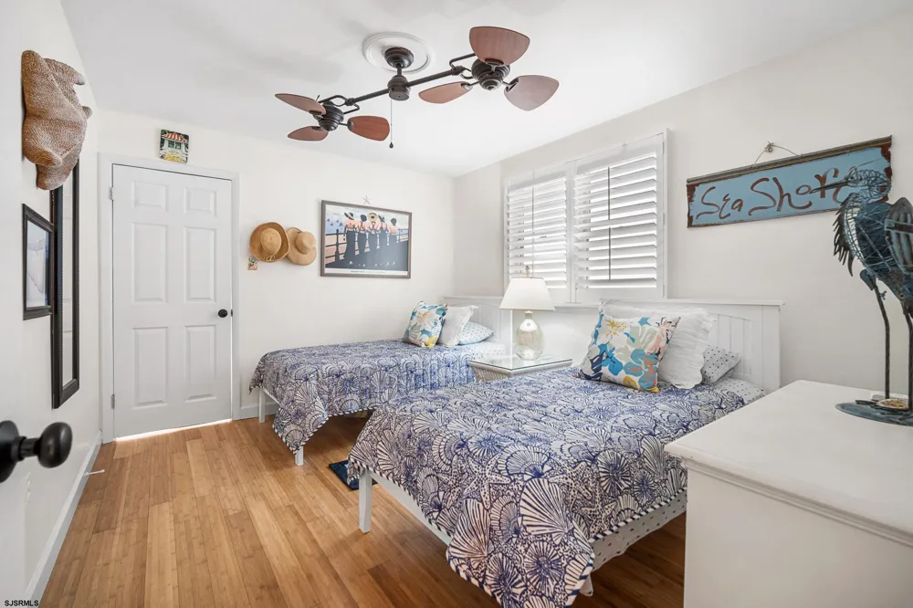 5157 West Ave Ocean City, NJ 08226