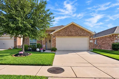 2423 Cold River Drive